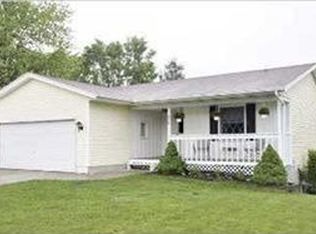 954 N Park Ct NE, Grand Rapids, MI 49525
