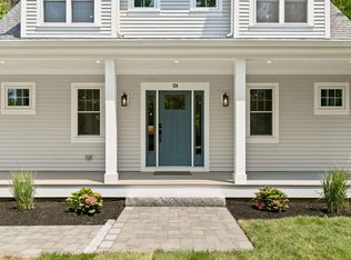 154 Beach St, Dennis, MA 02638