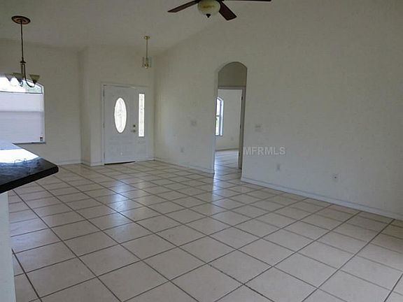 2nd image of 10327 Waterford Ave