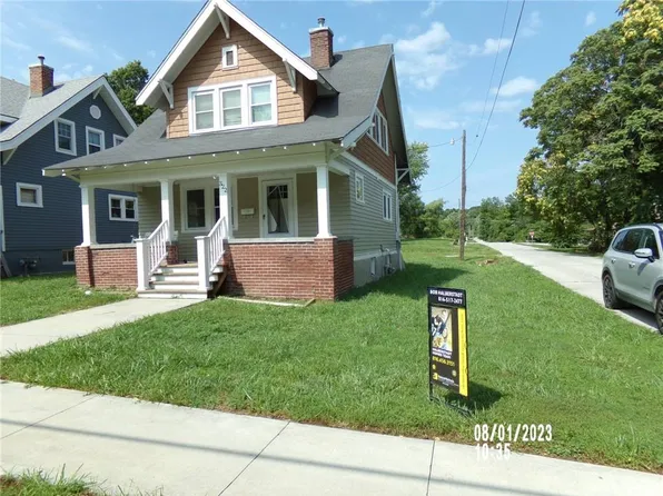 322 N College St, Richmond, MO 64085