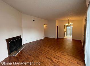 8908 La Haya Dr, Elk Grove, CA 95624