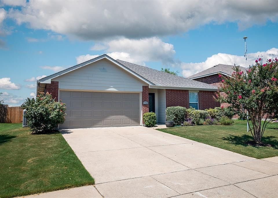 1st image of 2708 Spencer Cir