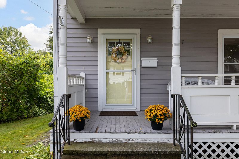 5th image of 47 Sagamore Street