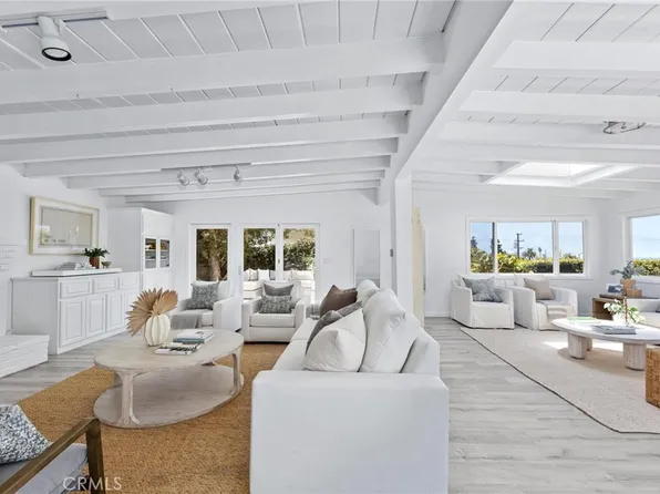 1136 8th St, Hermosa Beach, CA 90254