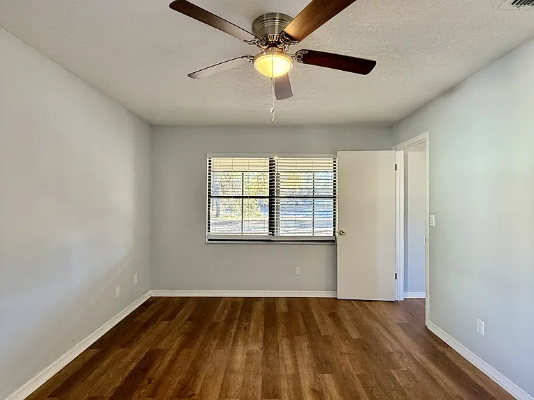4398 Plumosa St — Photo 19