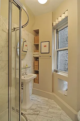 Sold by Corcoran | media 14