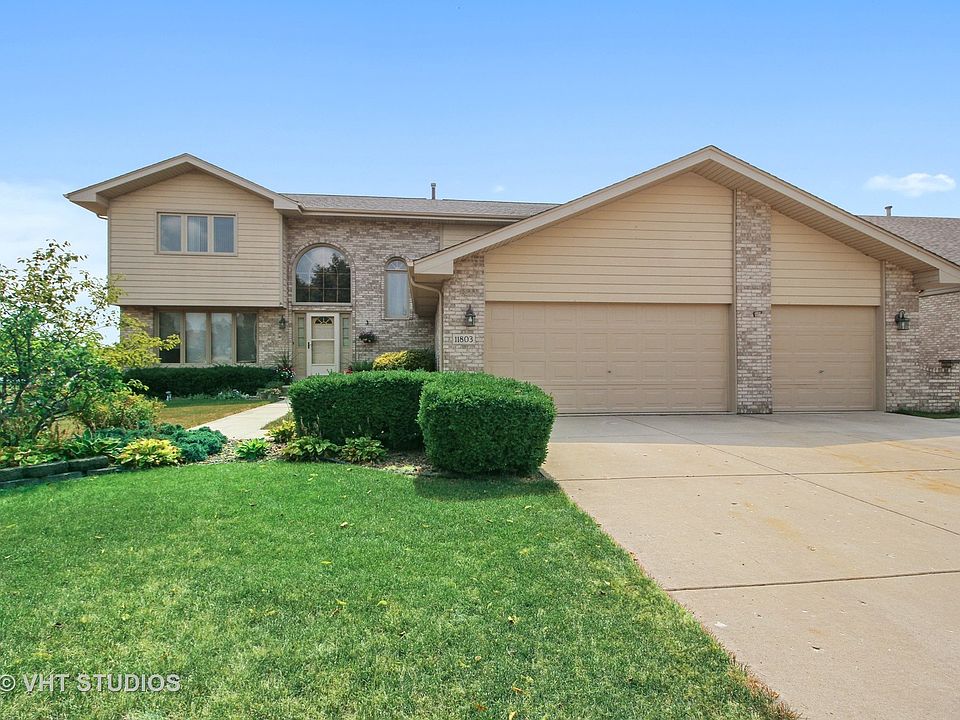 1st image of 11803 Brook Hill Ct
