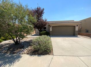 2032 Mountaineer Dr SE, Albuquerque, NM 87123