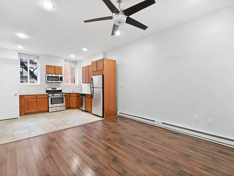 916 Willow Ave #1 — Photo 18