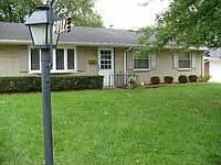 2nd image of 6912 Michelle Pl