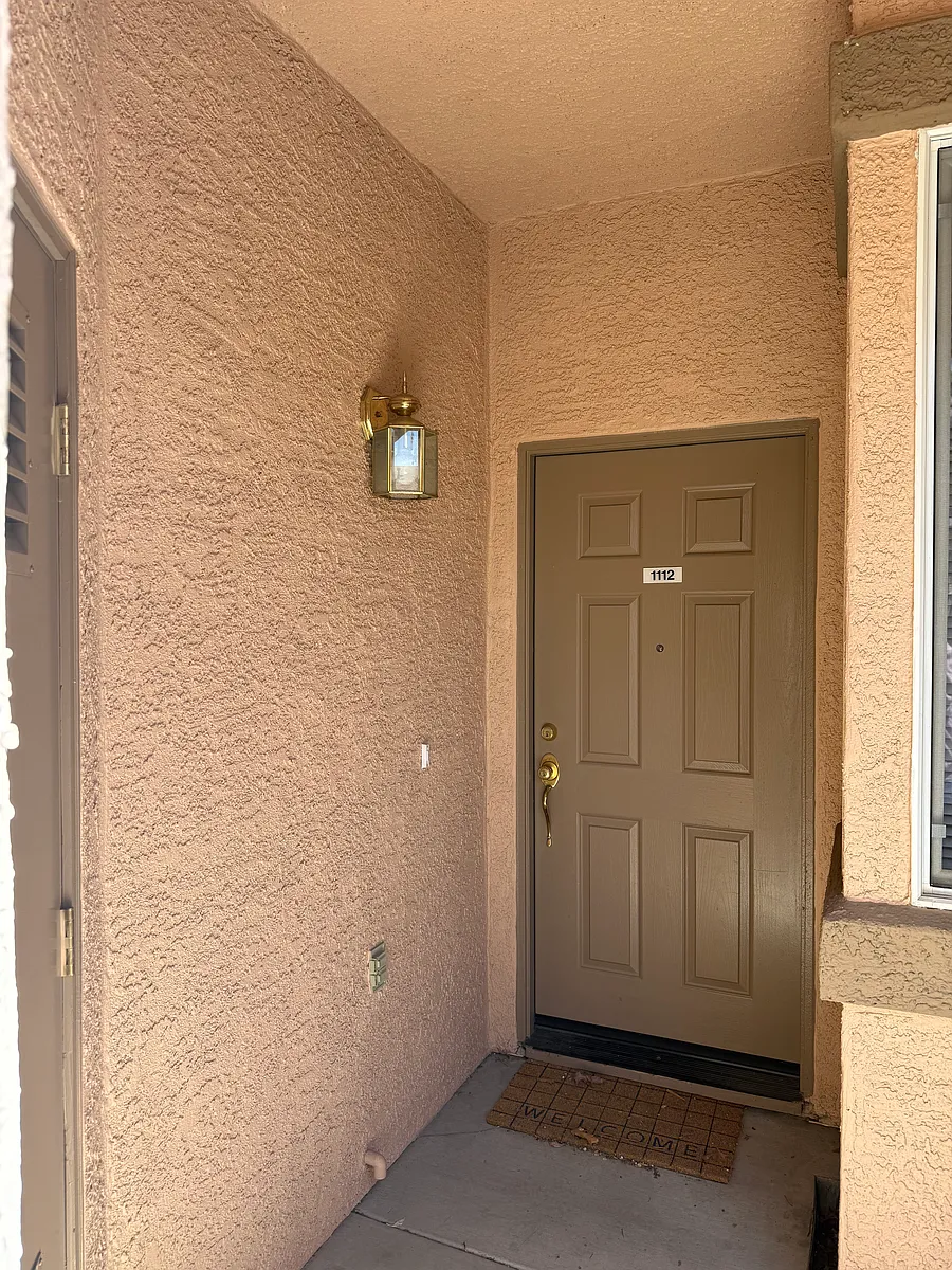 Building Photo - 6070 Ingleston Dr #1112
