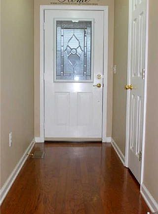 3rd image of 6758 Polk Ln
