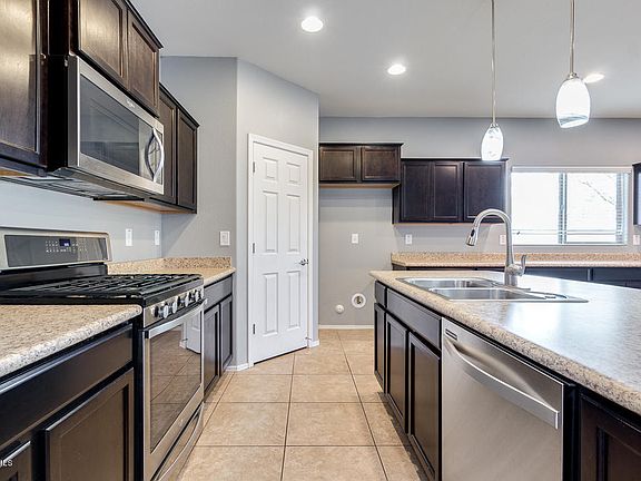 2nd image of 6491 W Desert Blossom Way