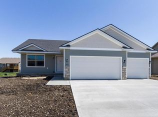 2621 6th Ave SW, Altoona, IA 50009