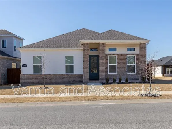 6300 Sw Beacon St, Bentonville, AR 72713