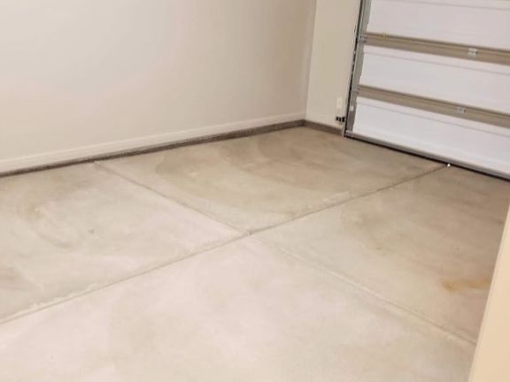 5th image of 290 W Buena Vista Blvd #10