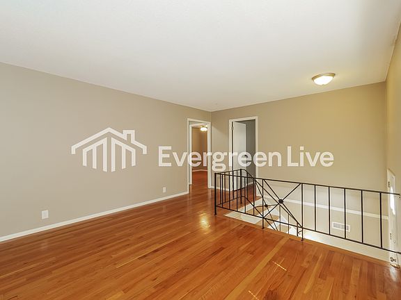 3rd image of 9532 Ditman Way