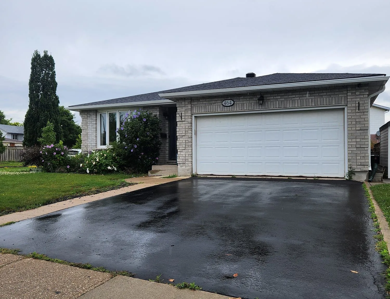 2 bed, $1,800 — Photo 1