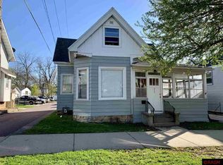 311 E Elm St, Mankato, MN 56001