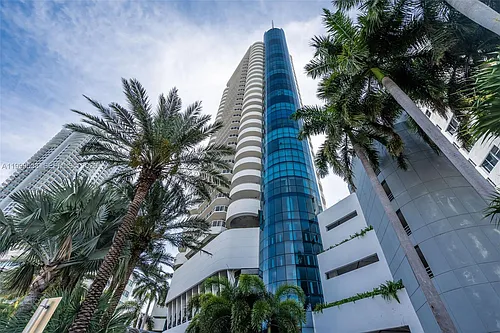 6301 Collins Ave Photo 1