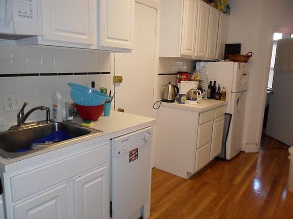 2nd image of 43 Westland Ave #8