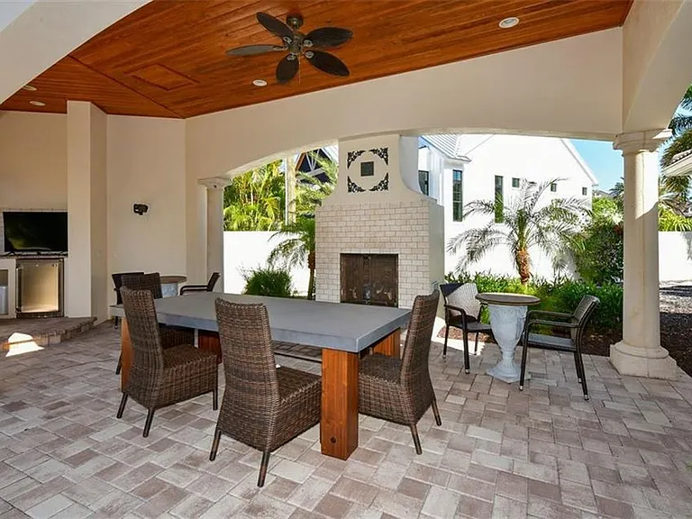1179 Morningside Pl — Photo 46