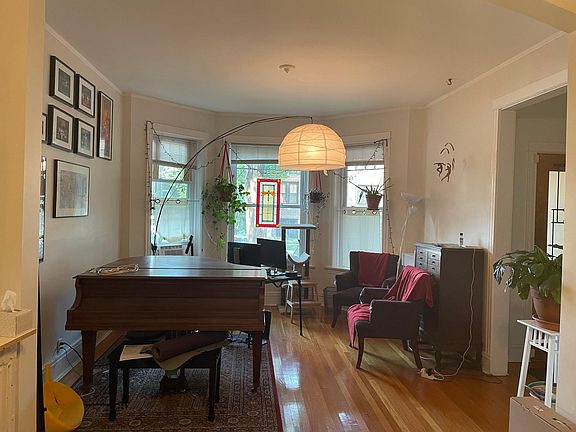 2nd image of 5351 N Glenwood Ave #1
