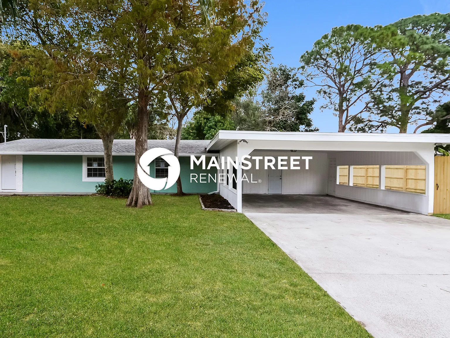 111 42nd St W — Photo 1