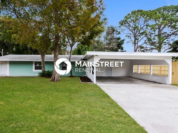 111 42nd St W