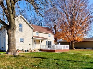 155 N Railroad St, Brook, IN