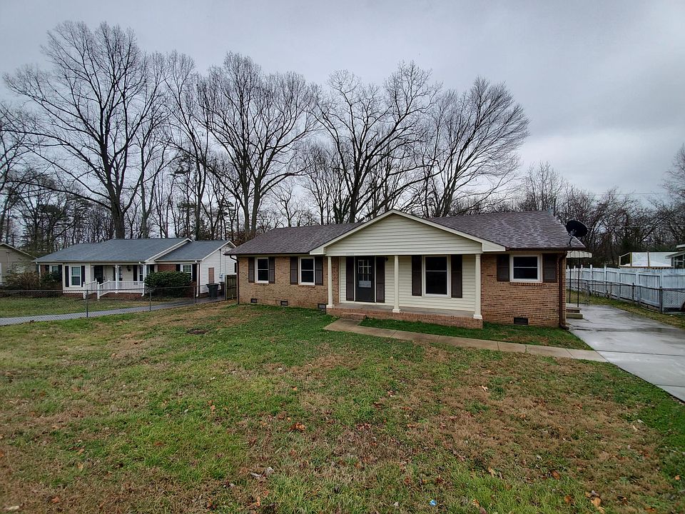 1st image of 2303 Phoenix Dr