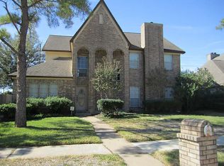 6810 San Remo Dr, Houston, TX 77083