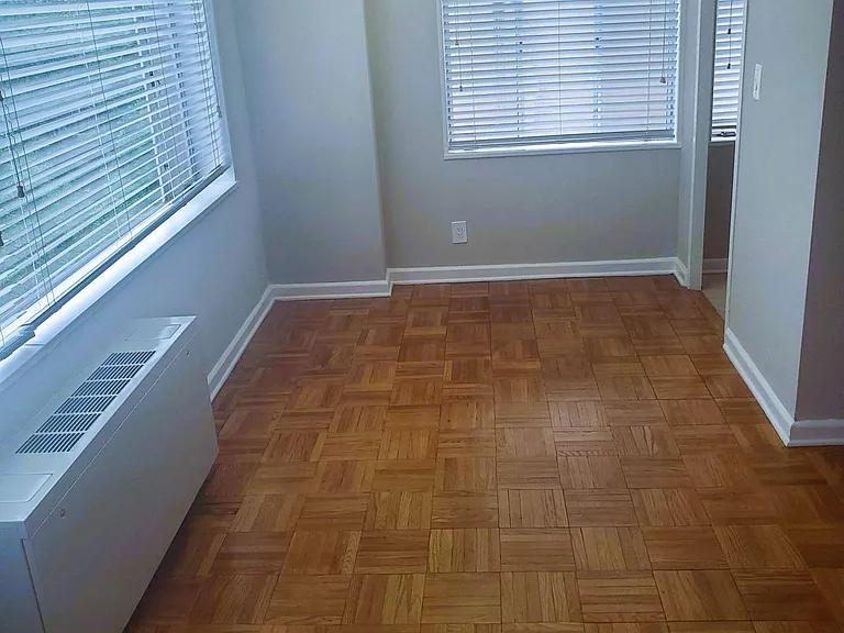 Connecticut Park Apartments — Photo 59