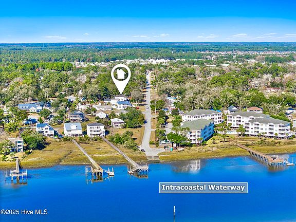 3rd image of 1124 Park Road SW