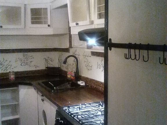 2nd image of 315 E Ashland Ave