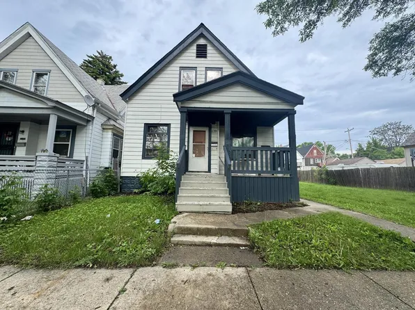 2768 North 34th STREET, Milwaukee, WI 53210