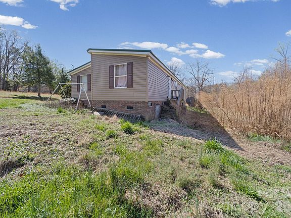 5th image of 639 Correll Rd