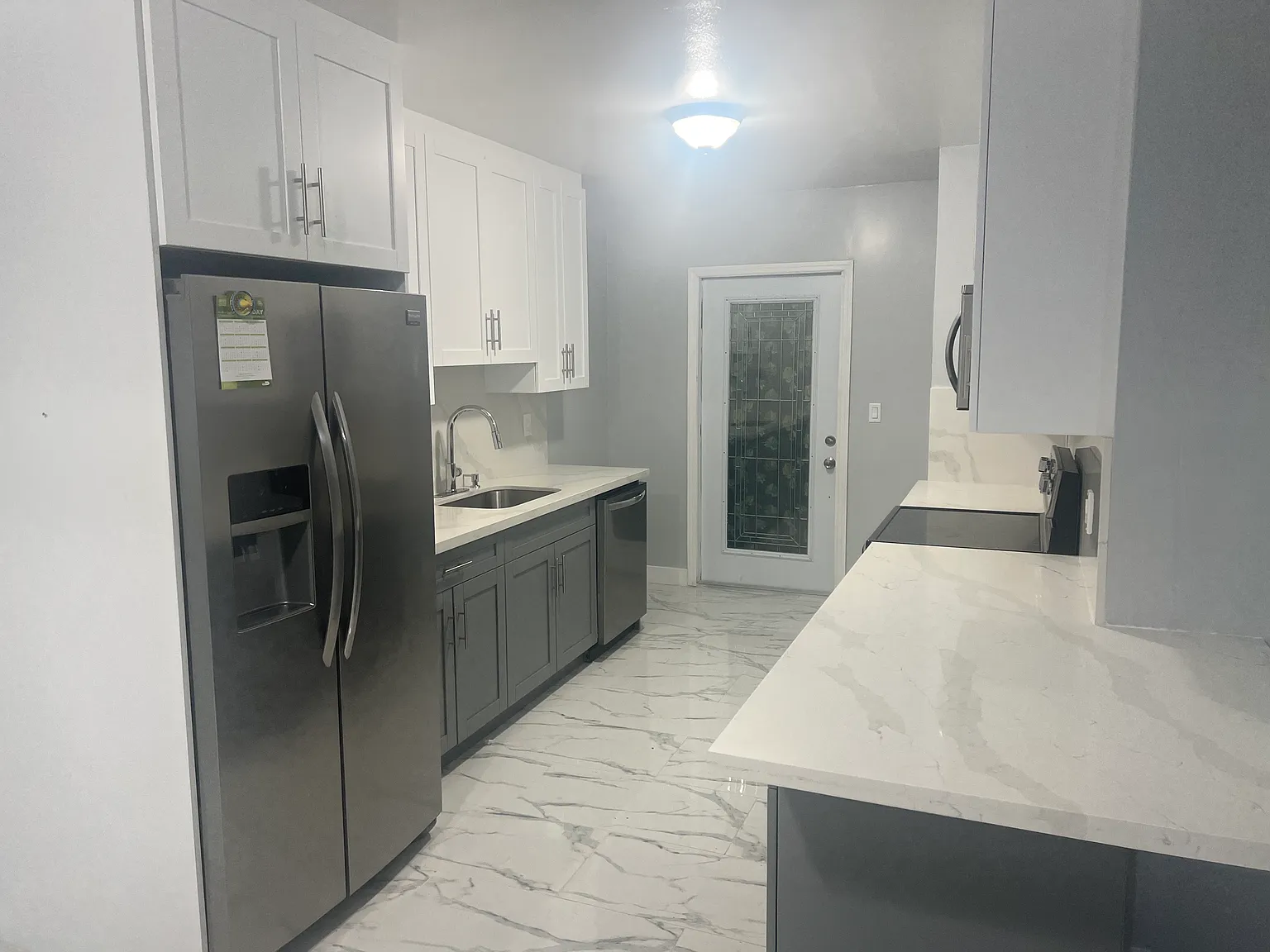 W 34th Pl, Hialeah — Photo 2