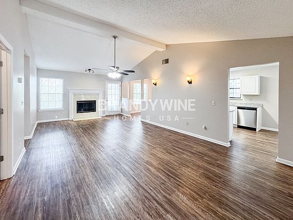 4th image of 10848 Copper Hill Dr