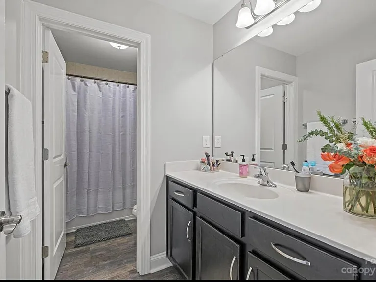 1003 Angora Ct — Photo 41