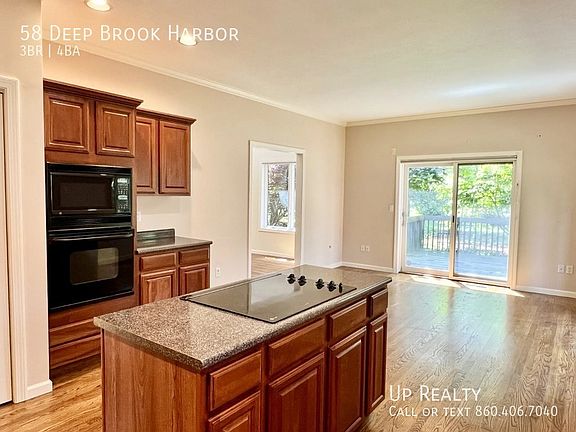 3rd image of 58 Deep Brook Hbr