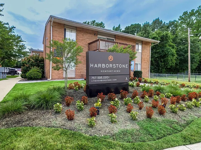Harborstone — Photo 38
