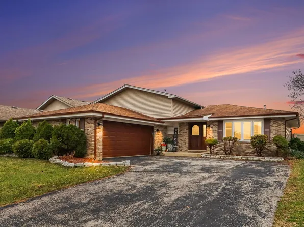 2731 201st Pl, Lynwood, IL 60411