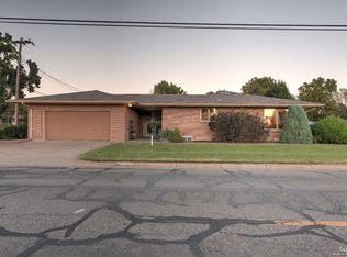 803 Manor Rd, Salina, KS 67401