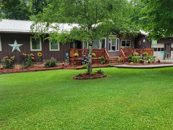 605 Forest Ln, Summersville, WV 26651