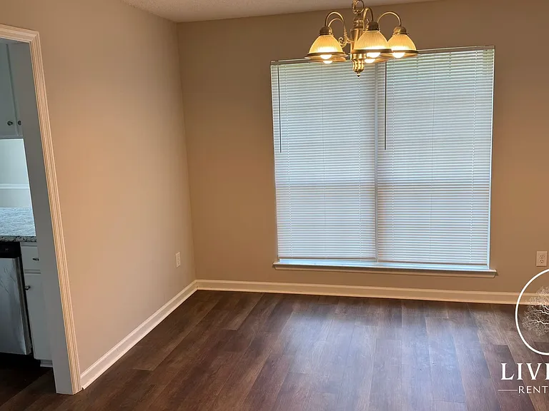 87 Oak Rd NE — Photo 6