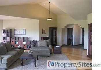 Amazing great room that is perfect for entertaining!