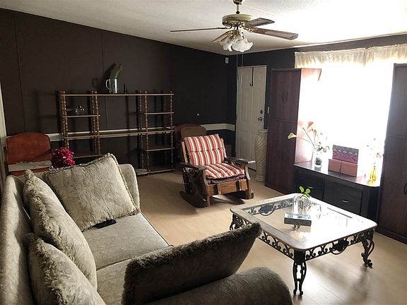 4th image of 4631 Alvarado Ln