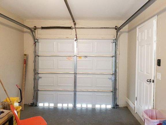 2nd image of 8291 SW 8th St