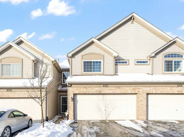 1007 Park Hill Cir, Aurora, IL 60502